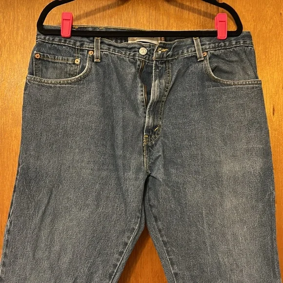 Levi’s 517 Men's Blue Jeans - Picture 2 of 4